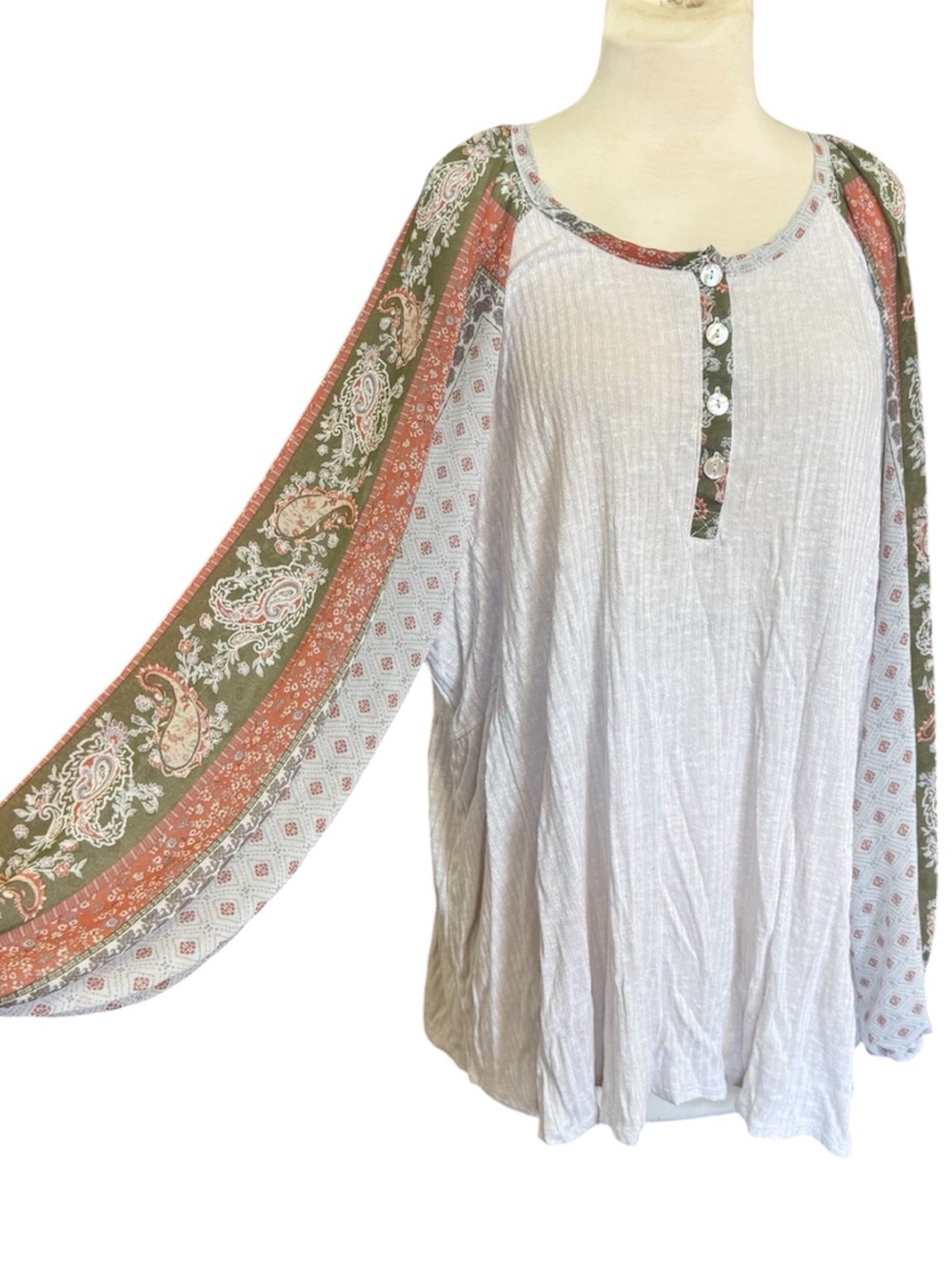 C Est 1946 Plus Size 22/24W Waffle Knit Paisley Mixed Media Henley Tunic Top 3X